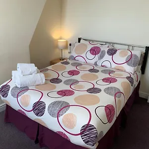 Pensionat Austins, Cardiff