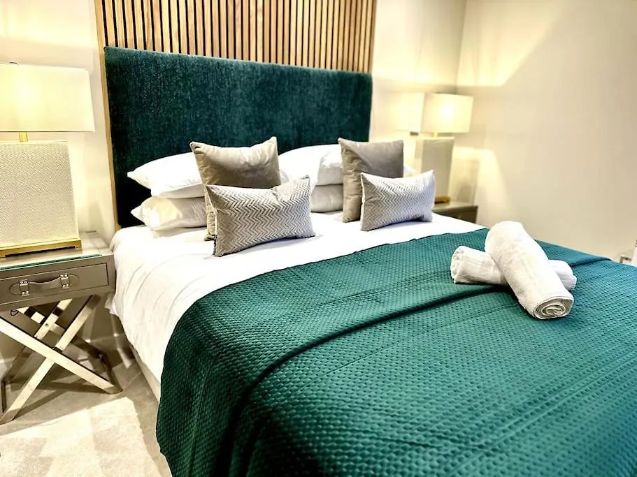 Exclusive Marina View Apartment Free Parking Cardiff